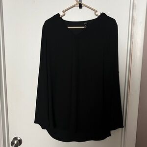 Elegant Black V-Neck Blouse